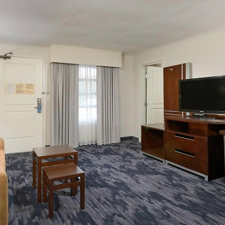 Fairfield Inn & Suites San Diego Old Town Exterior foto