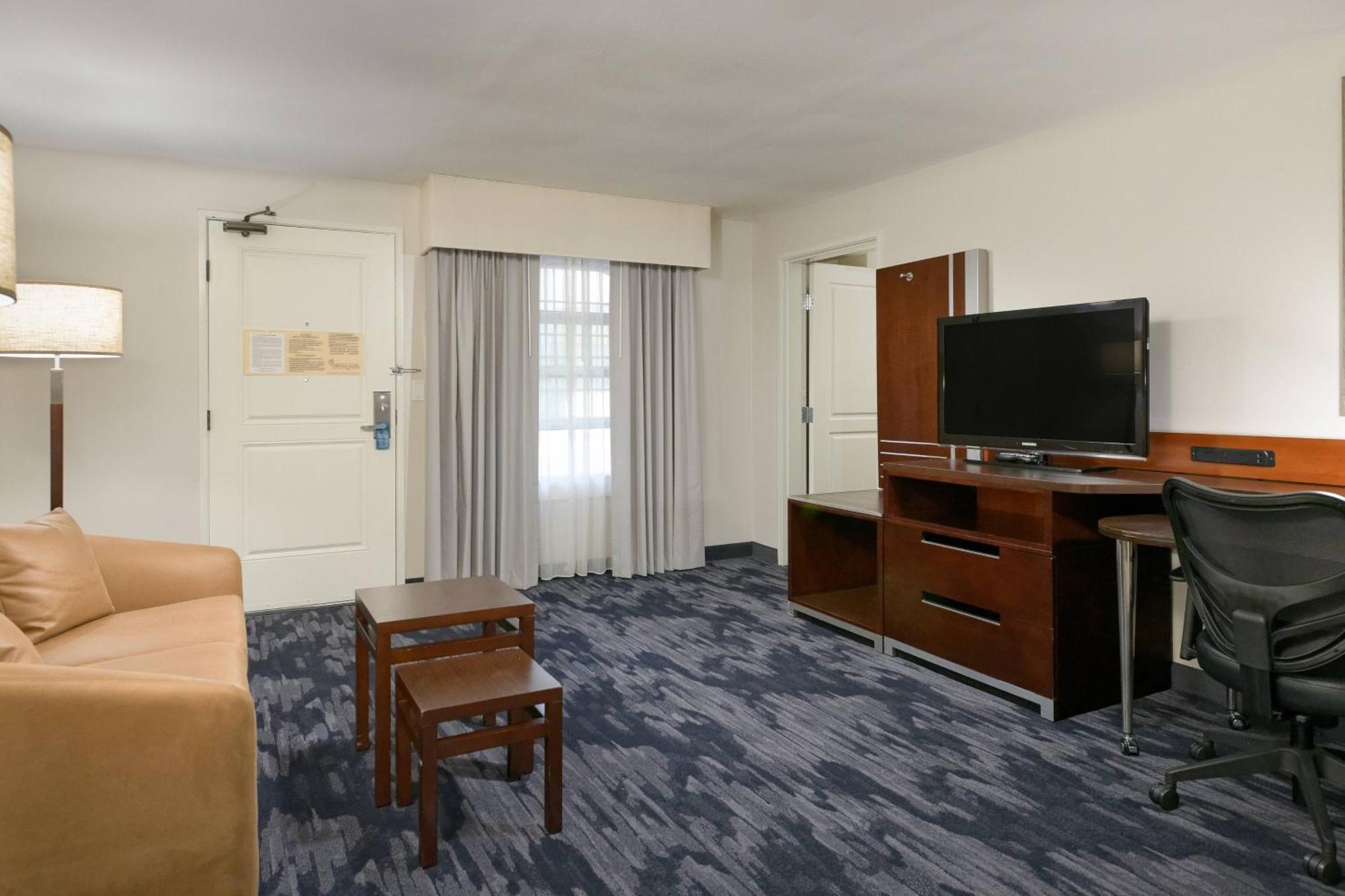 Fairfield Inn & Suites San Diego Old Town Exterior foto